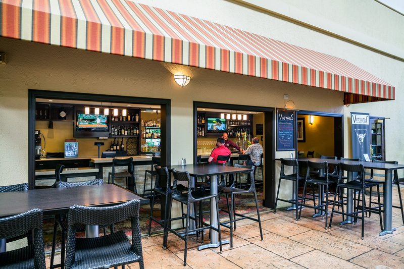 Vineyards Chop House-Crowne Plaza Hotel Concord - Concord, CA