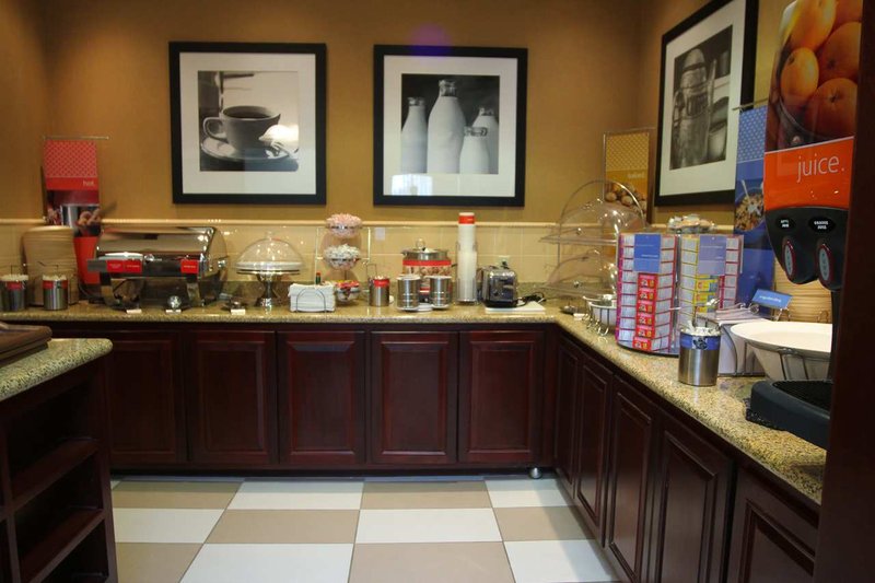 Hampton Inn Clinton - Clinton, MO