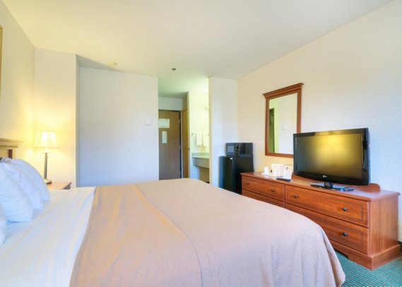 Quality Inn - Sycamore, IL