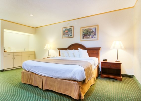 Quality Inn - Sycamore, IL