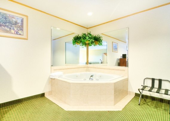Quality Inn - Sycamore, IL