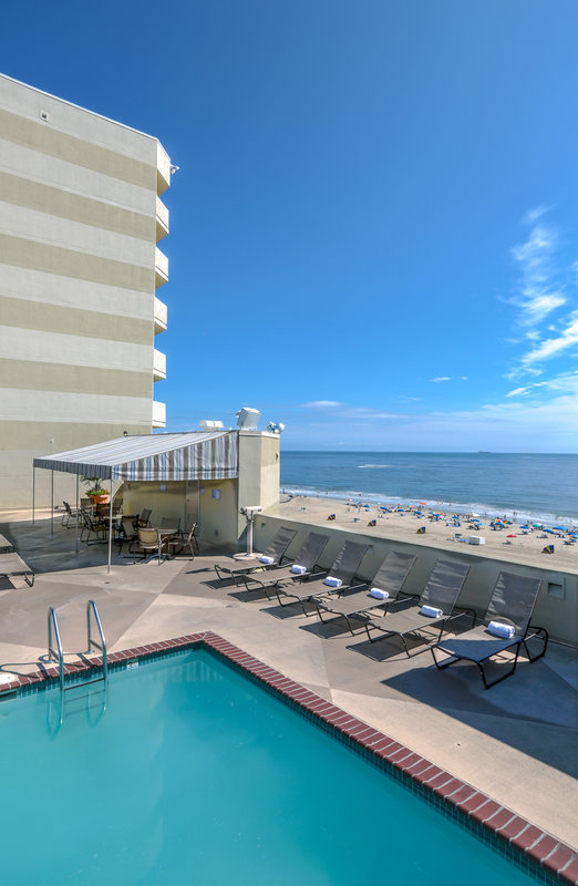 Beach Quarters Resort Rsrvtns - Virginia Beach, VA
