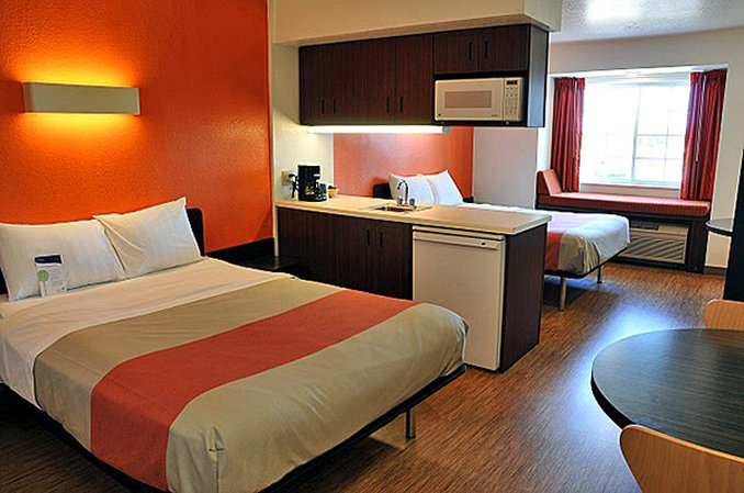 Motel 6 - Huron, OH