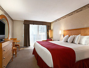 Ramada - Jasper, IN