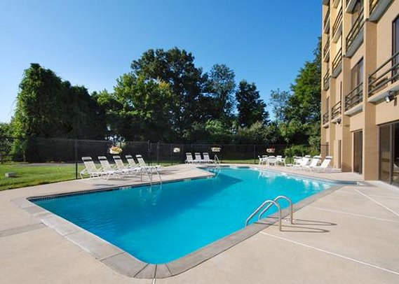 Best Western Plus North Shore - Danvers, MA