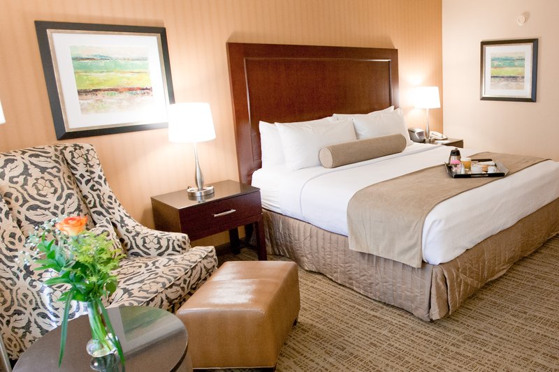 Crowne Plaza ST. LOUIS AIRPORT - Bridgeton, MO