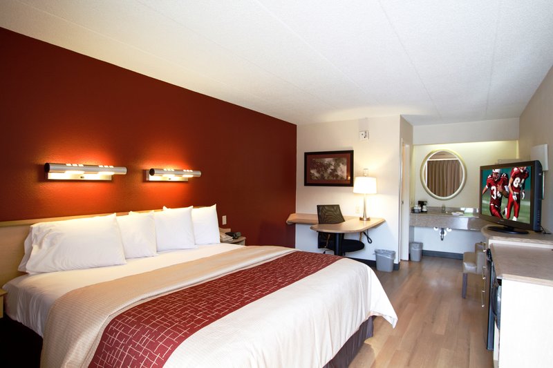 Red Roof Inn Rochester-Henrietta - Henrietta, NY