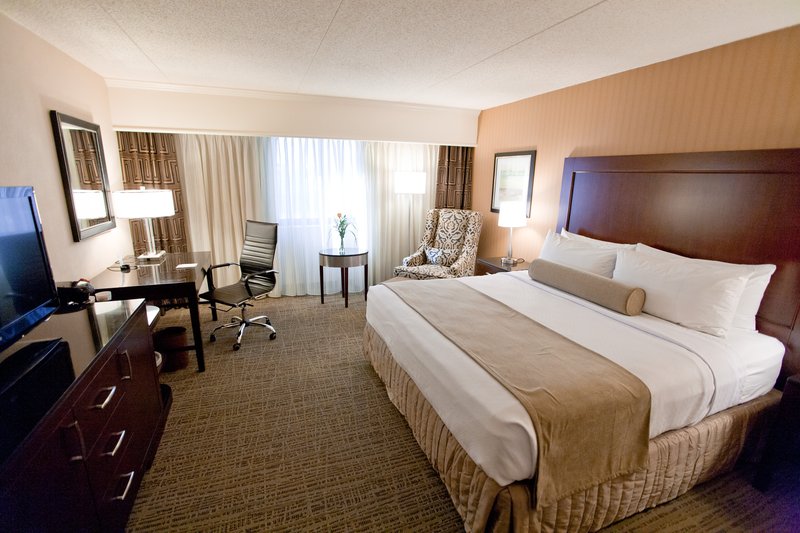Crowne Plaza ST. LOUIS AIRPORT - Bridgeton, MO