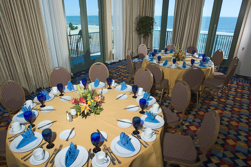 Hilton Virginia Beach Oceanfront - Virginia Beach, VA