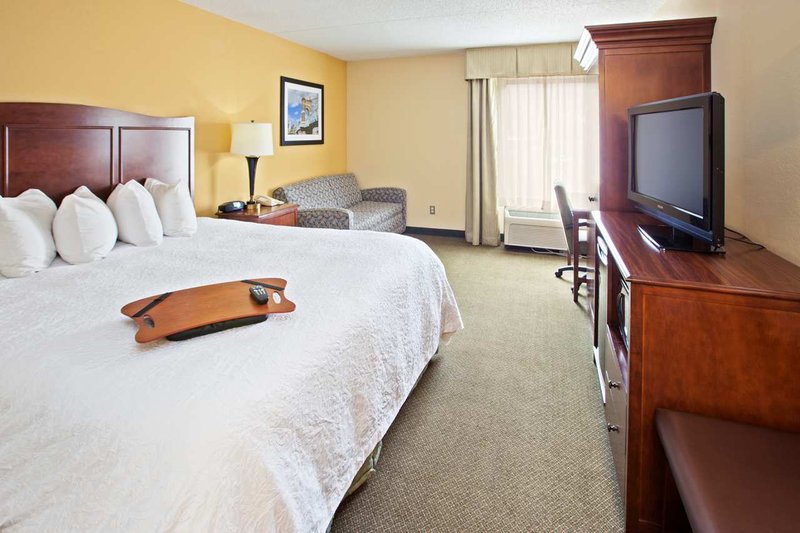 Best Western Plus-Riverfront - Covington, KY