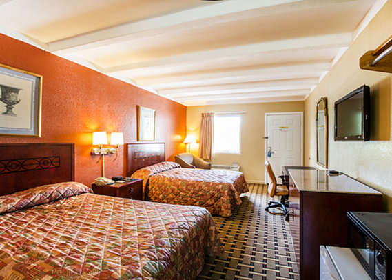 Rodeway Inn Near Nashville Airport - Nashville, TN