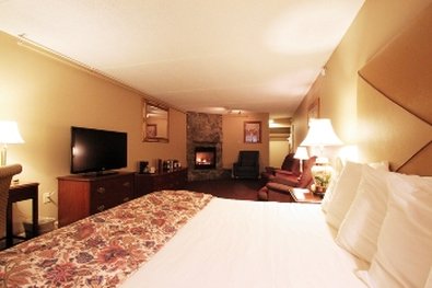 Fireside Inn & Suites - West Lebanon, NH