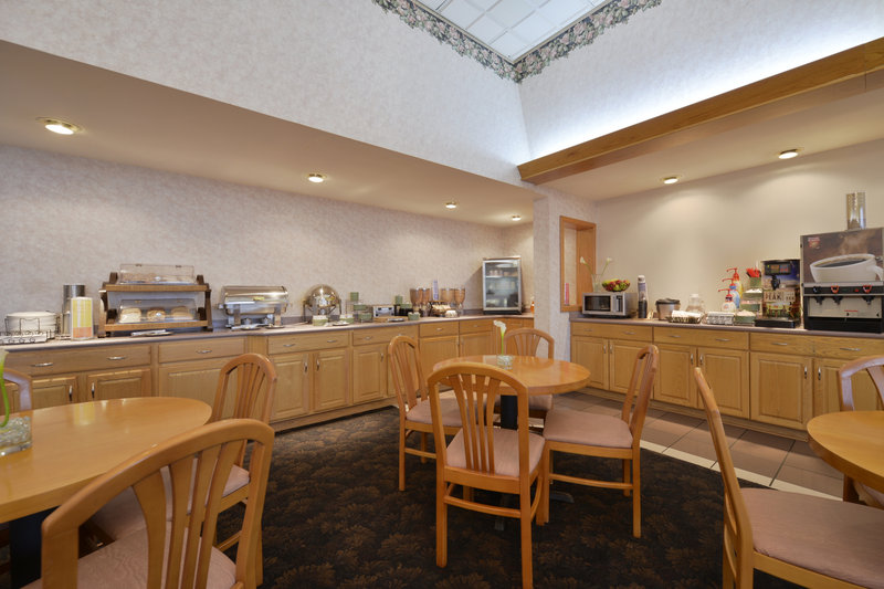 Best Western Green Tree Inn - Clarksville, IN