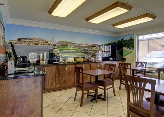 Rodeway Inn - Rome, GA