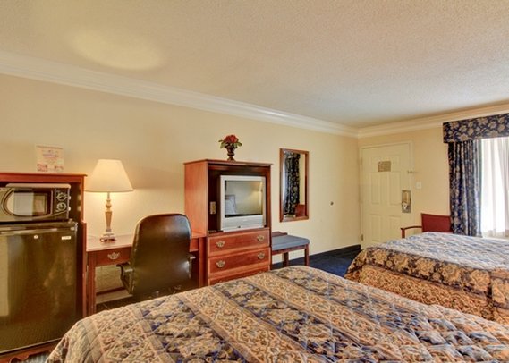 Rodeway Inn - Rome, GA