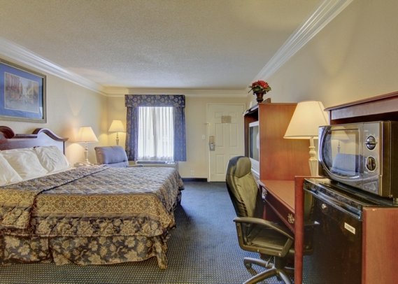 Rodeway Inn - Rome, GA