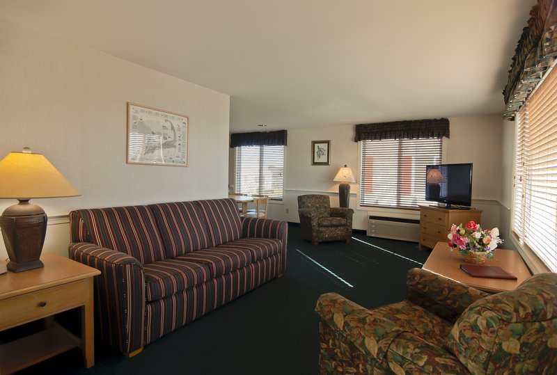 Red Jacket Beach Resort - South Yarmouth, MA