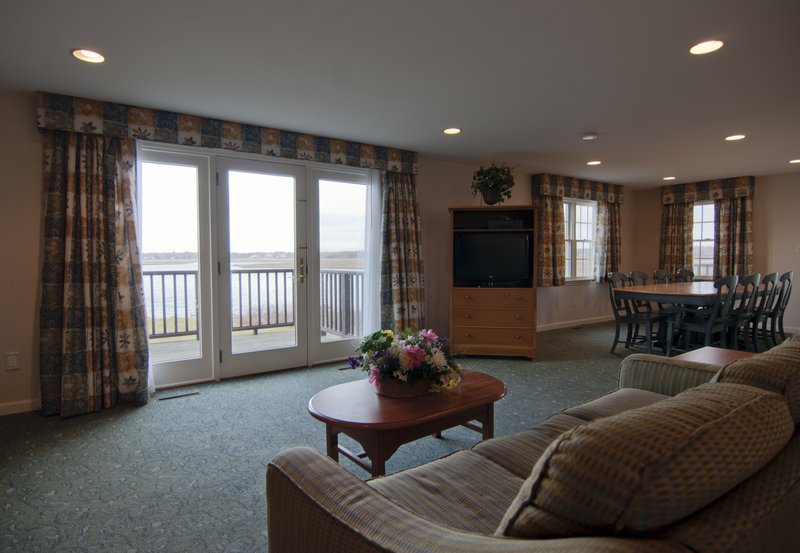Red Jacket Beach Resort - South Yarmouth, MA