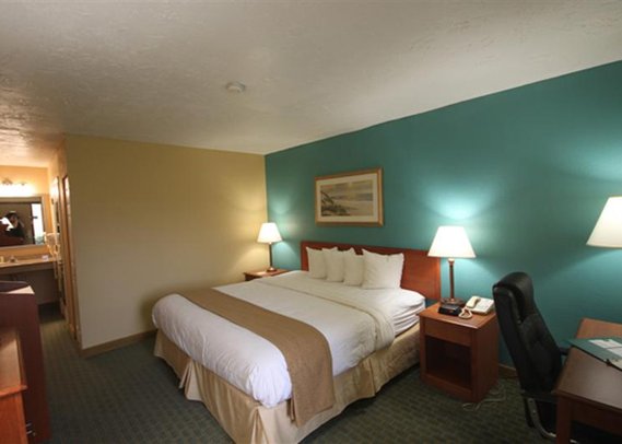 Quality Inn Carolina Oceanfront - Kill Devil Hills, NC