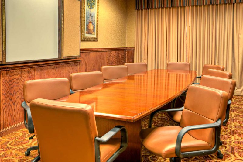 Hampton Inn & Suites Palmdale - Palmdale, CA