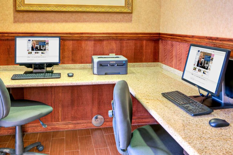 Hampton Inn & Suites Palmdale - Palmdale, CA