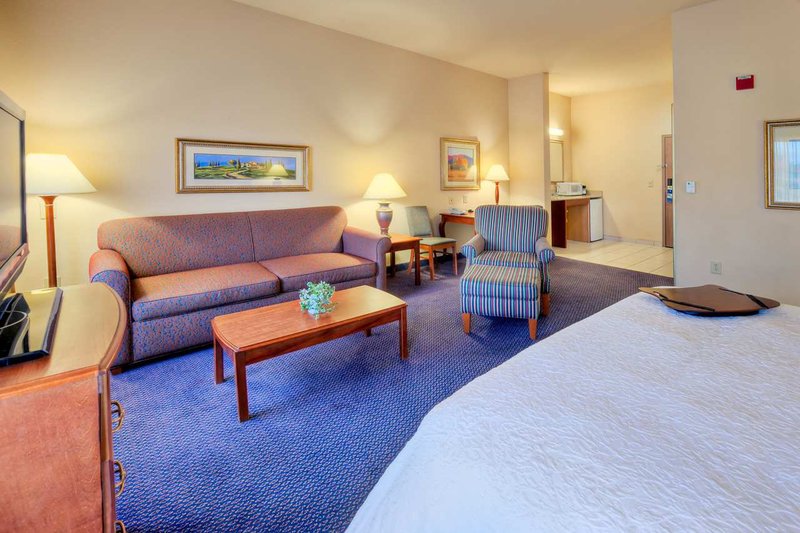 Hampton Inn & Suites Palmdale - Palmdale, CA