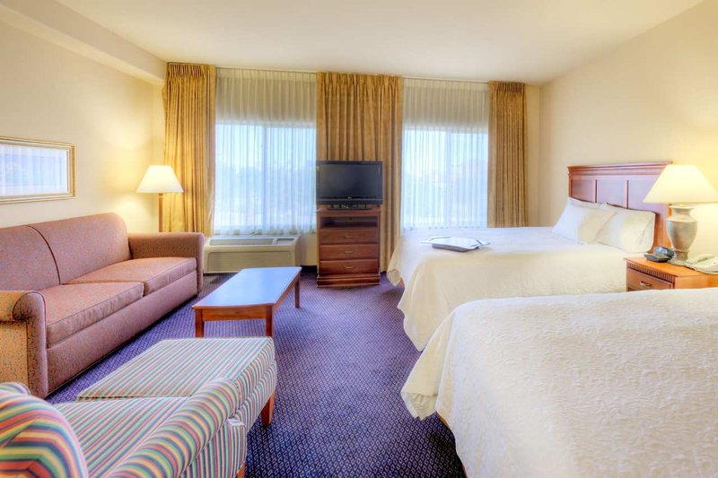 Hampton Inn & Suites Palmdale - Palmdale, CA