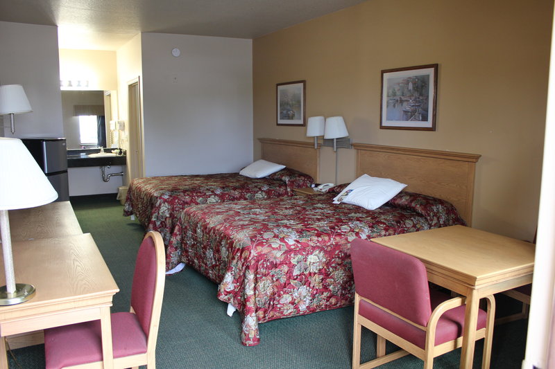 Lone Star Inn & Suites - Victoria, TX
