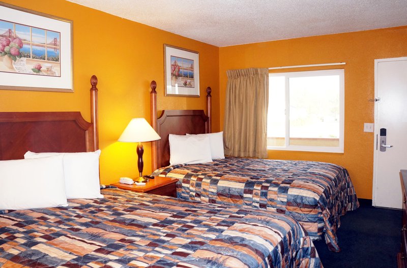 Classic Inn - Red Bluff, CA