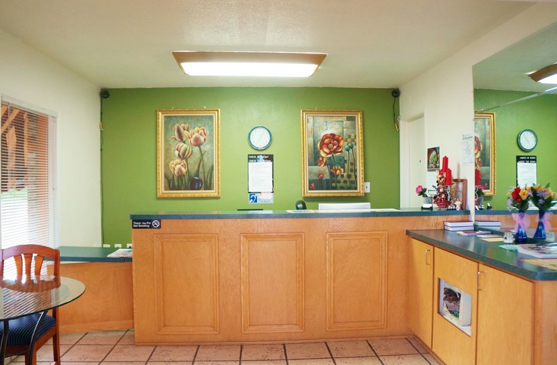 Classic Inn - Red Bluff, CA