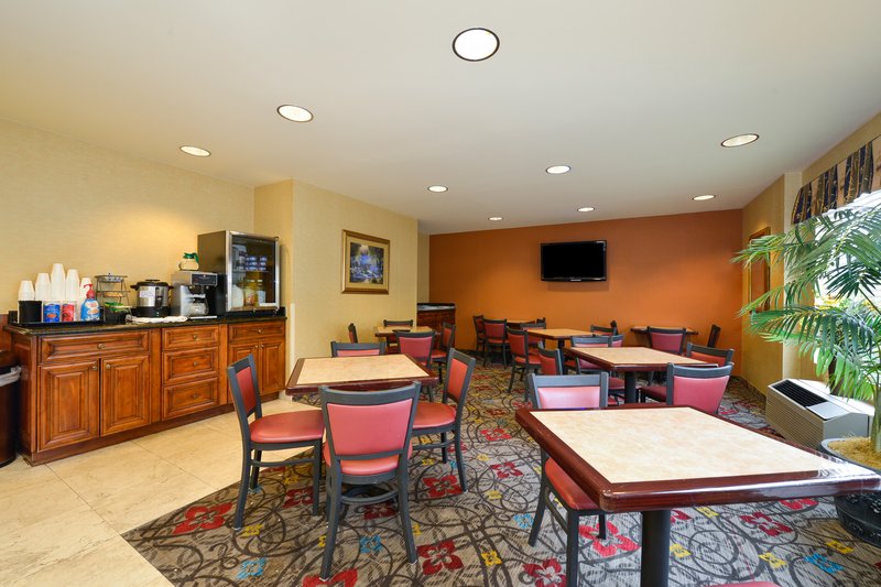 Americas Best Value Inn - Boiling Springs, SC