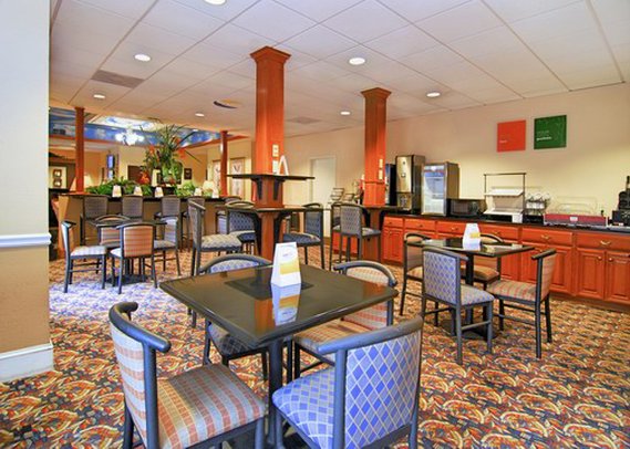 Comfort Inn - Statesboro, GA