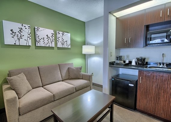 Sleep Inn & Suites - Charleston, WV