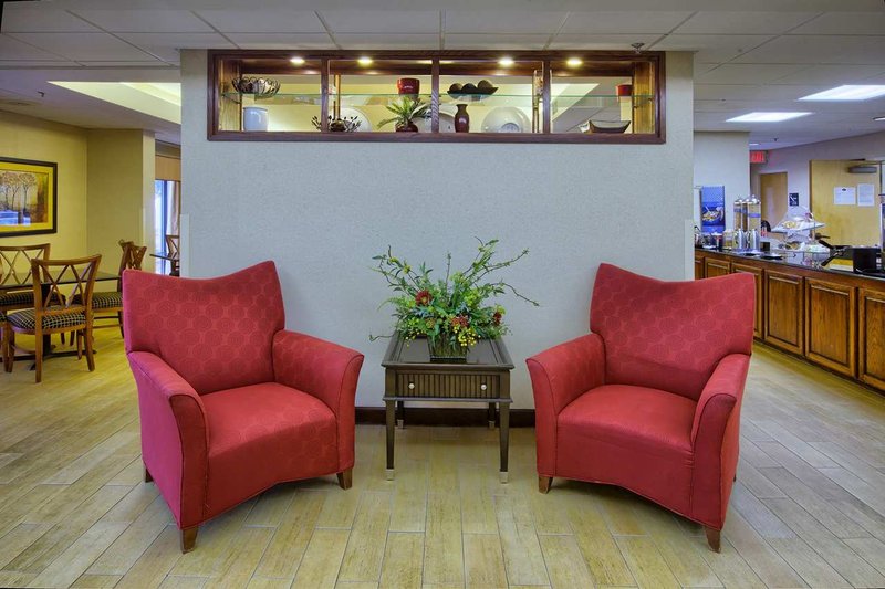 Hampton Inn - Garner, NC