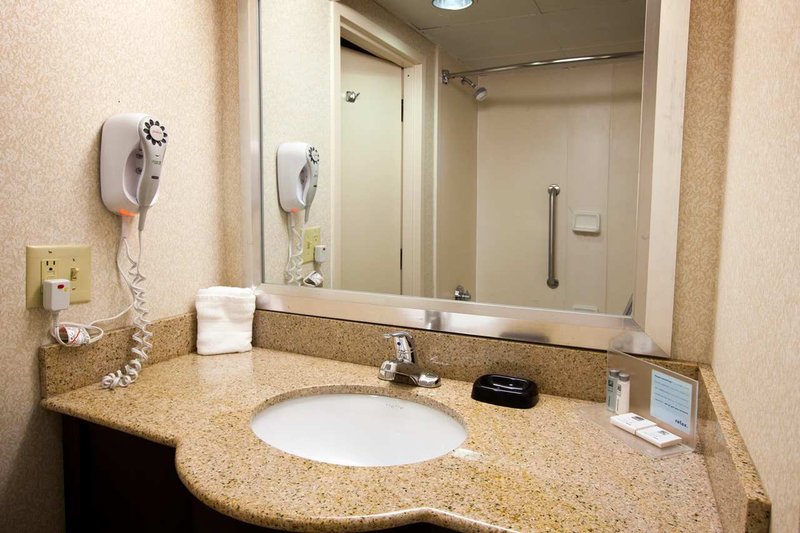 Hampton Inn - Garner, NC