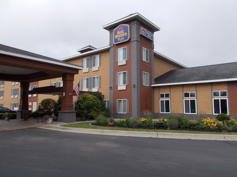 Best Western Plus - Coldwater, MI