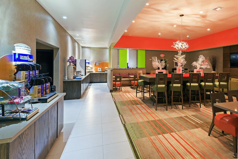 Holiday Inn Express FRISCO - Frisco, TX