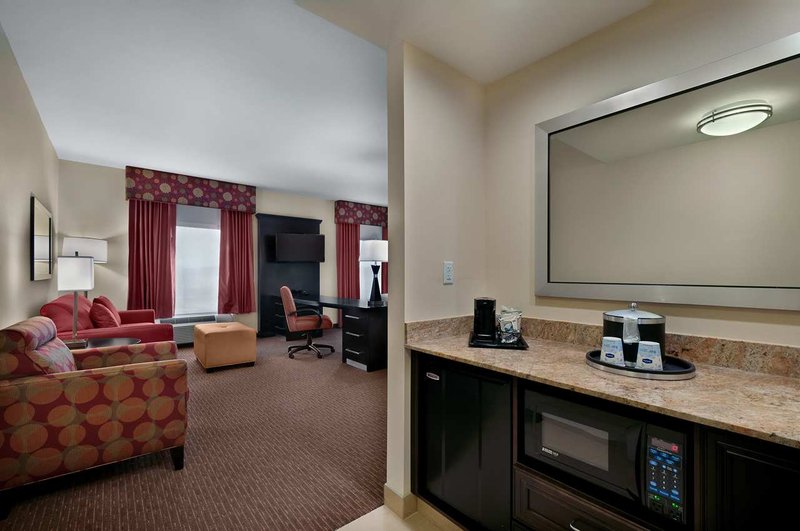 Hampton Inn & Suites Tampa Northwest/Oldsmar - Oldsmar, FL