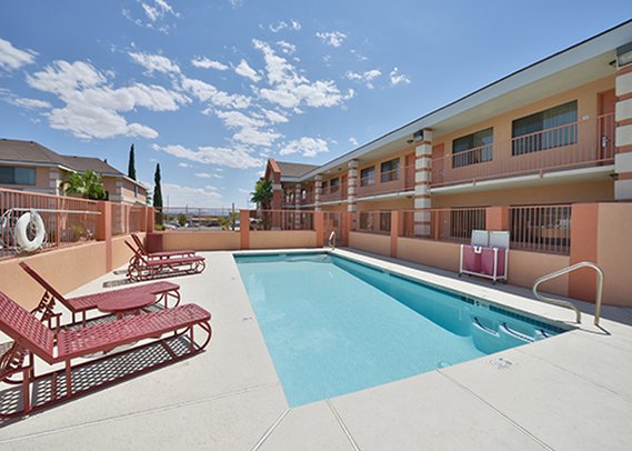 Red Cliffs Inn - Washington, UT
