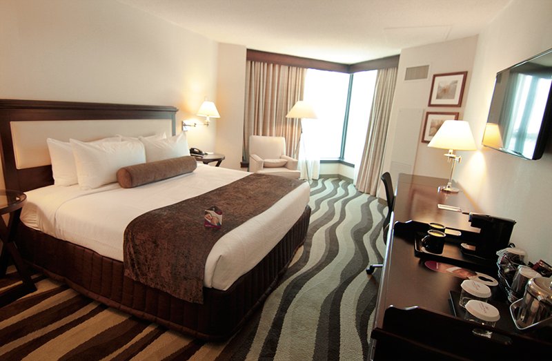 Sheraton-Detroit Riverside - Detroit, MI