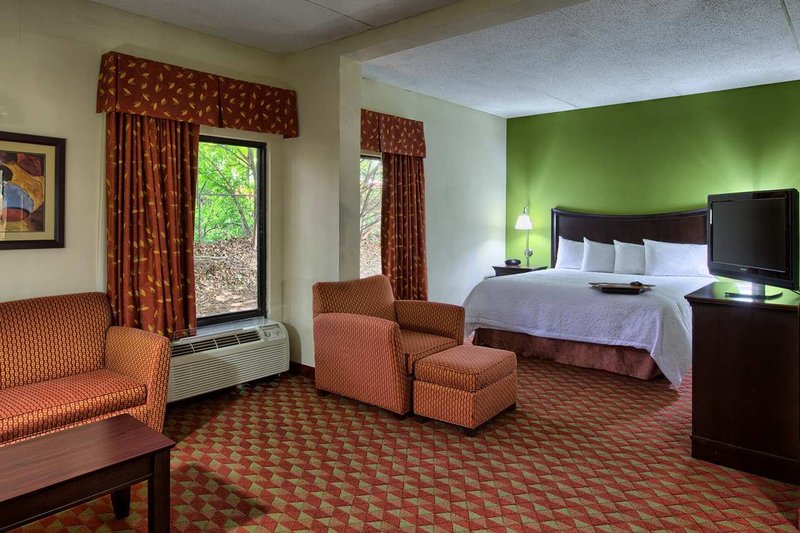 Hampton Inn - Garner, NC