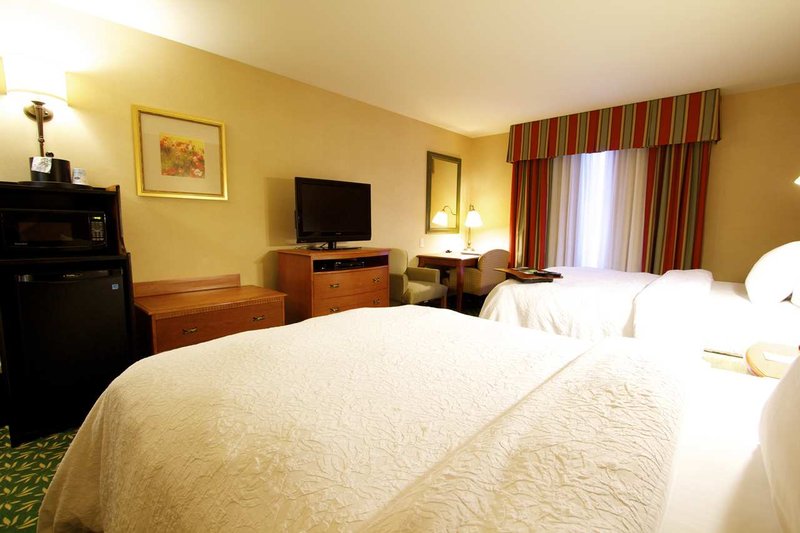 Hampton Inn & Suites Tomball - Tomball, TX