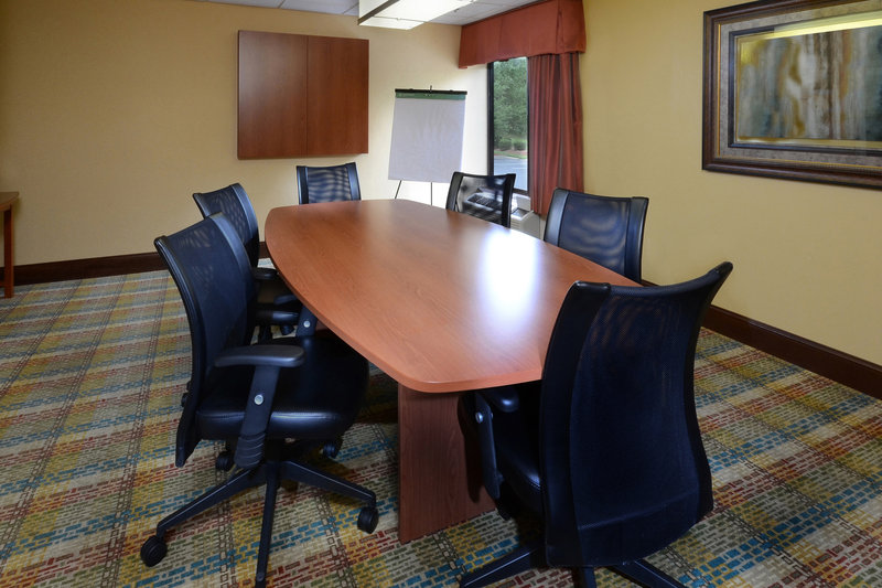 Holiday Inn Express RALEIGH-DURHAM AIRPORT - New Hill, NC