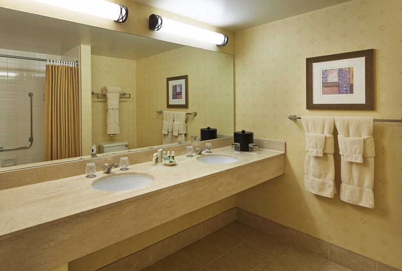 Desert Princess Golf Resort - Cathedral City, CA