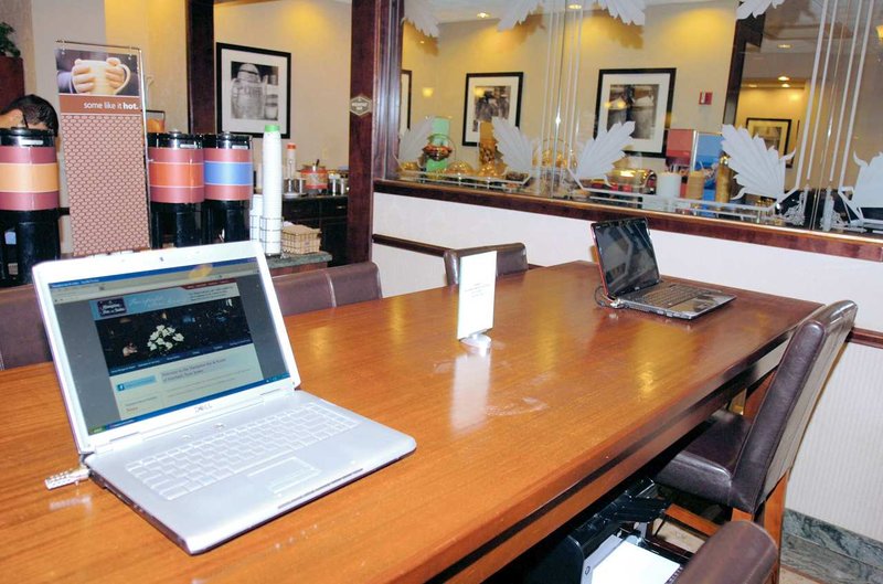Hampton Inn Carlstadt-At The Meadowlands - Carlstadt, NJ