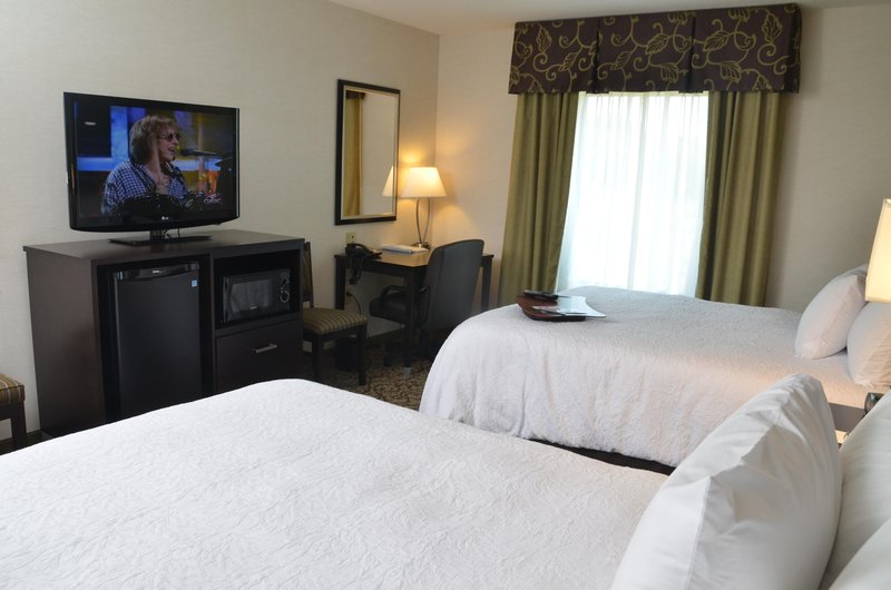 Hampton Inn-Sharon - West Middlesex, PA