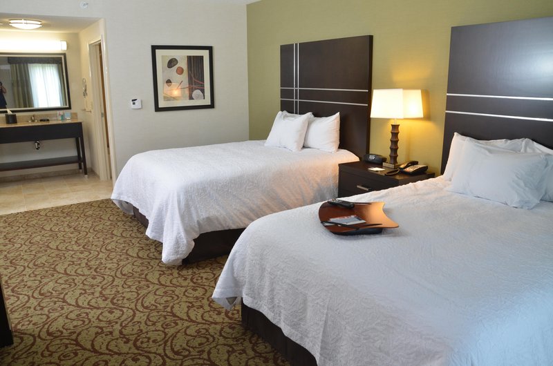 Hampton Inn-Sharon - West Middlesex, PA