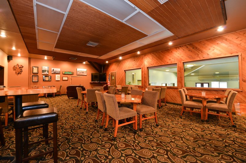 Best Western Plus Tree House - Mount Shasta, CA