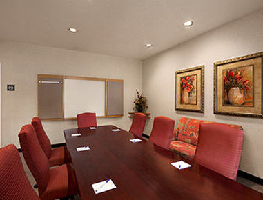 Baymont Inn & Suites-Dekalb - Dekalb, IL