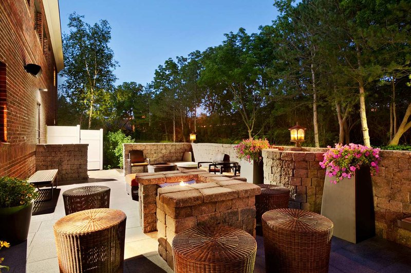 The Brookwood Inn - Pittsford, NY